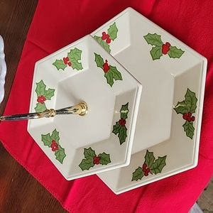 2 Tier Serving Platter Holly Berry